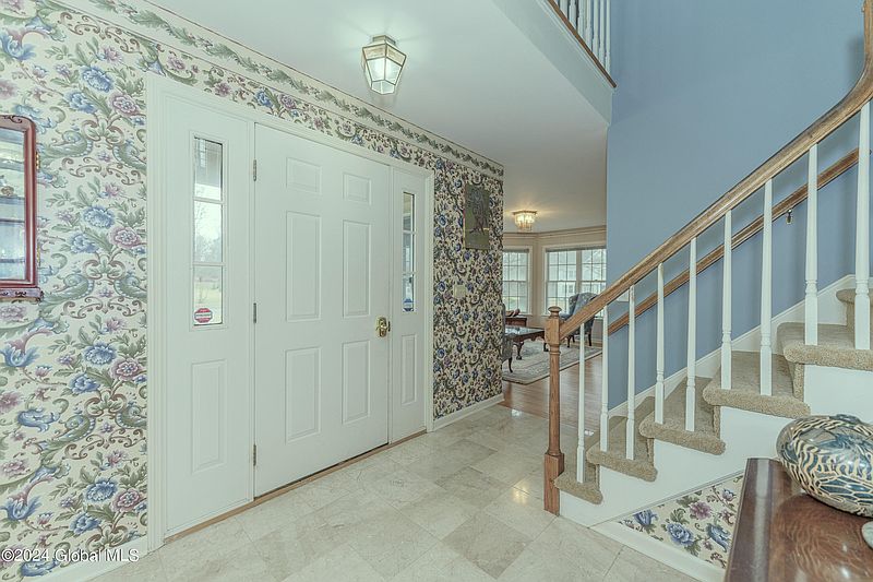 5th image of 6 Heritage Hills Drive