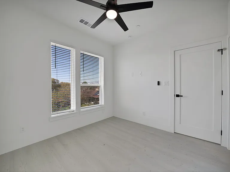 7207 Mohawk Dr #108 — Photo 32