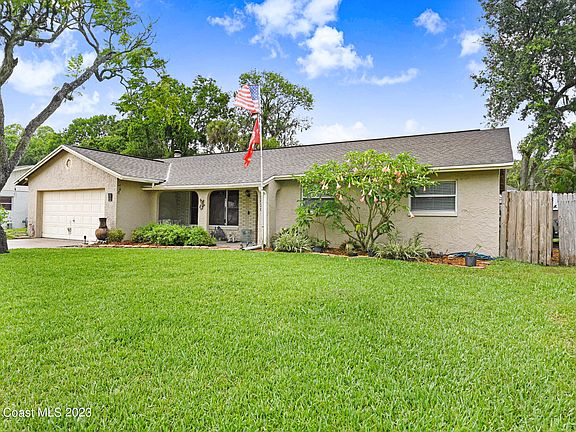 2nd image of 3020 Mulberry Dr