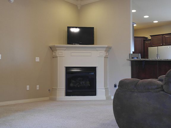 3rd image of 3704 W Langmead Dr