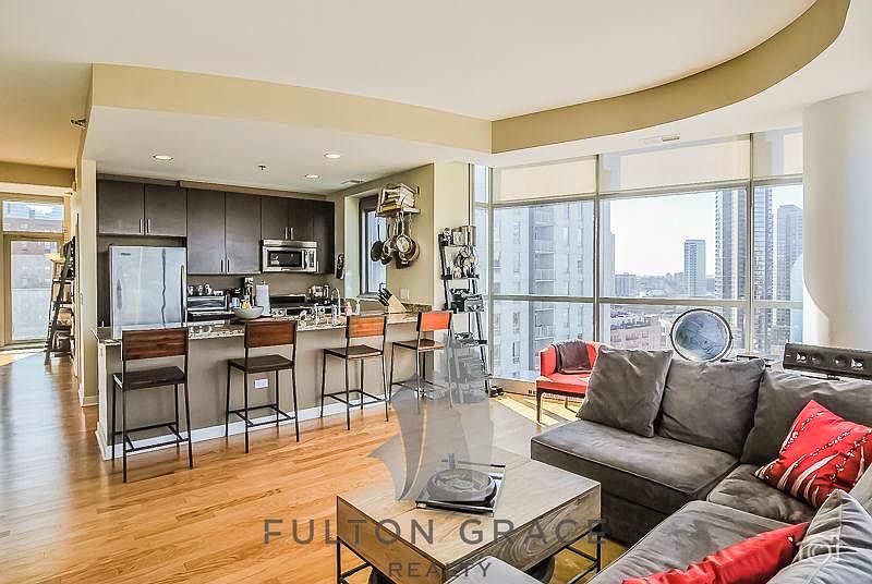 1st image of 303 W Ohio St APT 1807B
