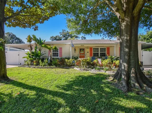 3934 W Bay Court Ave, Tampa, FL 33611