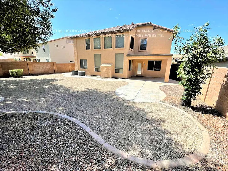 2226 W Dale Ln — Photo 10