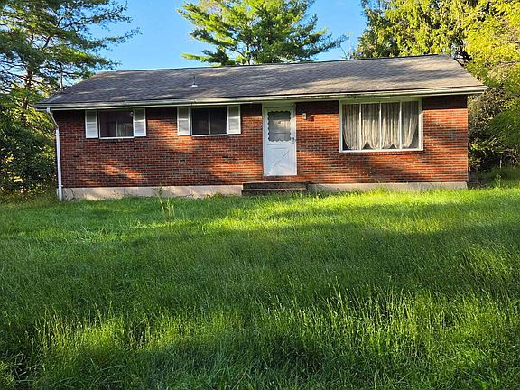 2nd image of 557 Cedar Head Rd