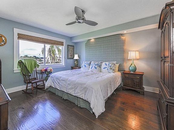 4th image of 250 Santa Maria St APT 214