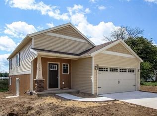 200 Lincoln Lake Ave, Lowell, MI