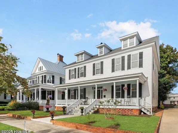 210 New Street, New Bern, NC 28560