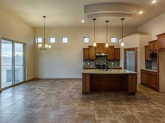 3rd image of 14540 Hunters Grove Ave