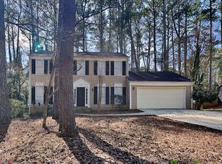 459 Sherwood Oaks Rd, Stone Mountain, GA 30087