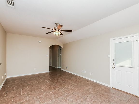 3rd image of 2440 Echo Point Dr