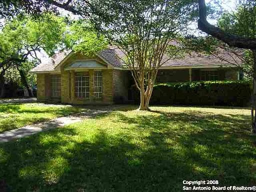 2nd image of 117 S GARDENVIEW DR