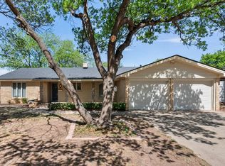 6806 Norfolk Ave, Lubbock, TX 79413