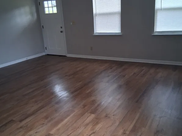 107 S Cedar Acres, Lebanon, VA 24266