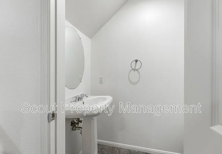 40026 Somerville Ln — Photo 13