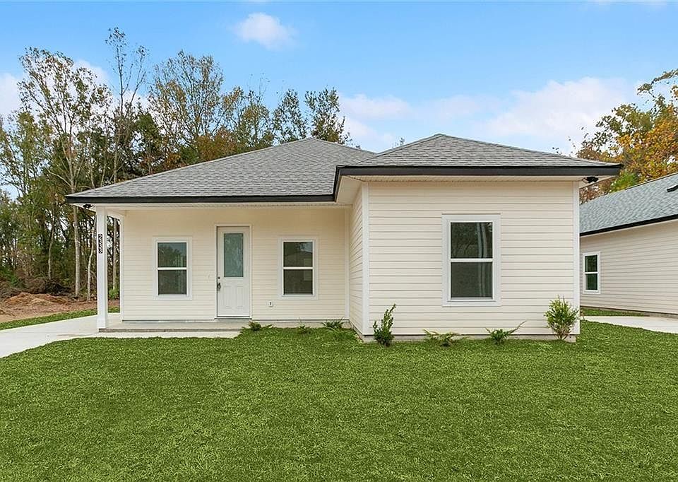 1st image of 2333 Caddy Dr
