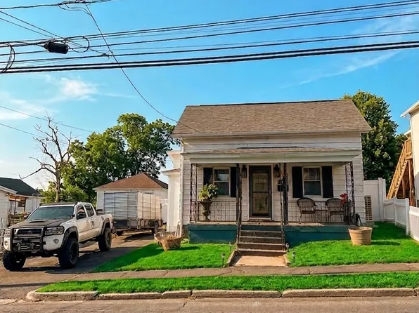 169 E Pine St, Dunmore, PA 18512