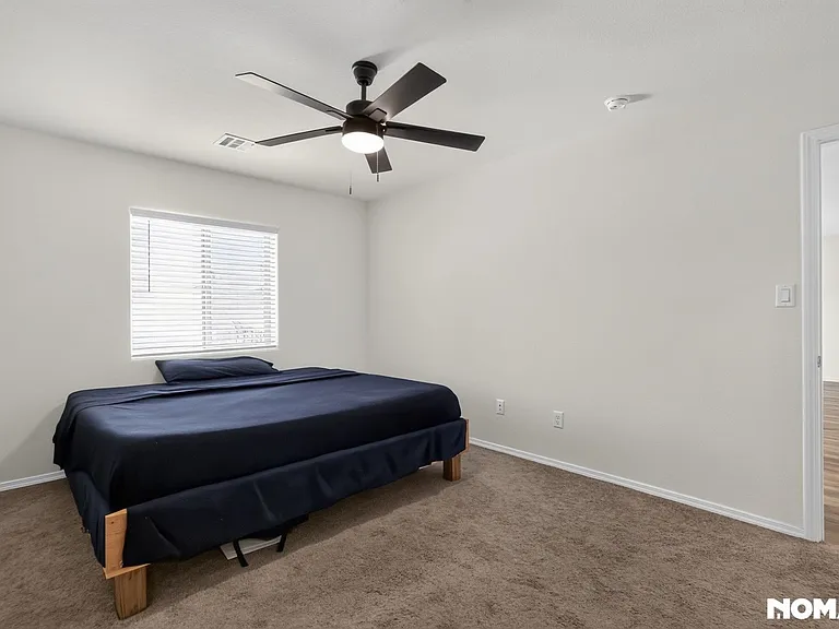 985 Berman St — Photo 21