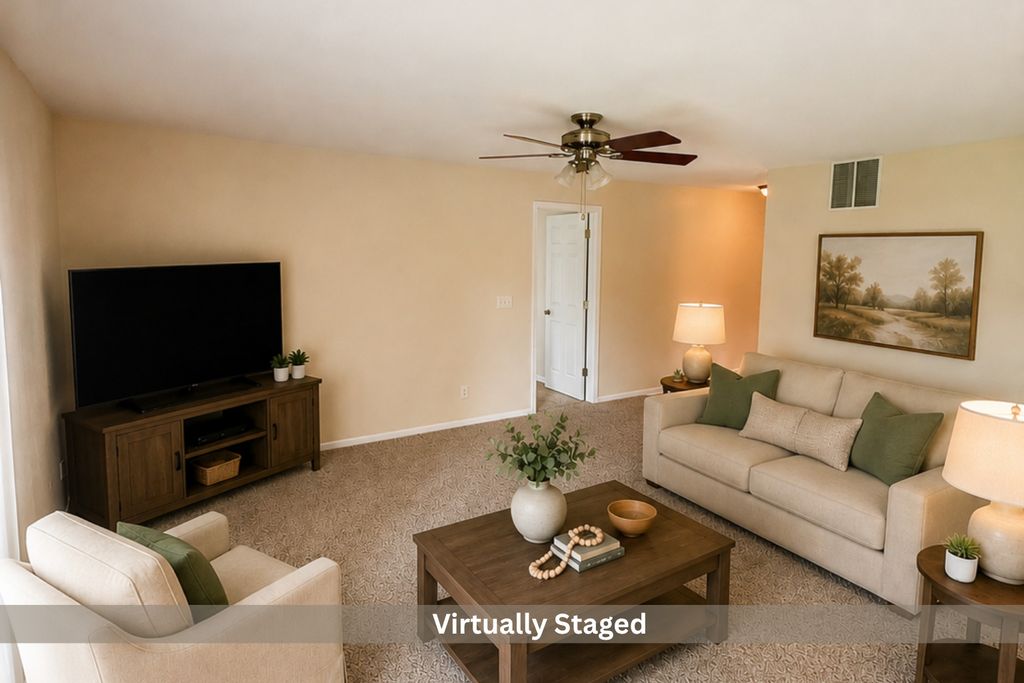 1705 W River St #B, Dixon, IL - More