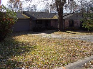3833 Pineview Ln, Greenwood, IN 46142