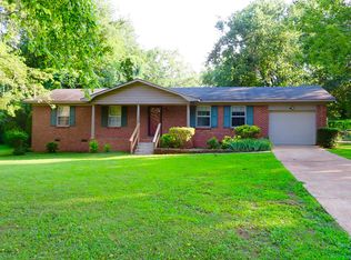 2701 Mercedes Ave NW, Huntsville, AL 35810