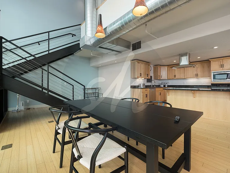 417 E Kiowa St #1203 — Photo 8