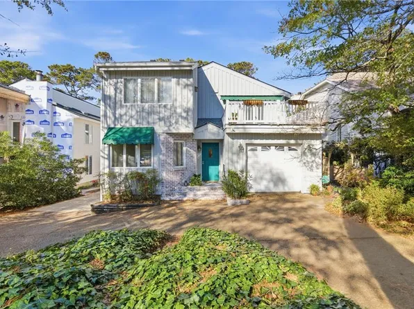 213 81st St #A, Virginia Beach, VA 23451