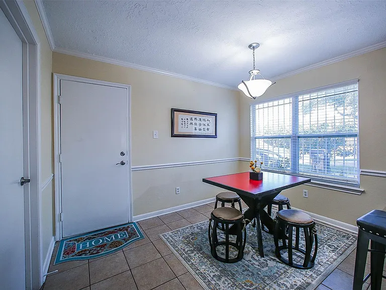 9511 Sharpcrest St — Photo 13
