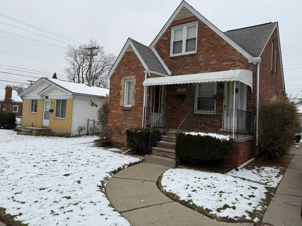 17815 Wellworth St #1, Roseville, MI 48066