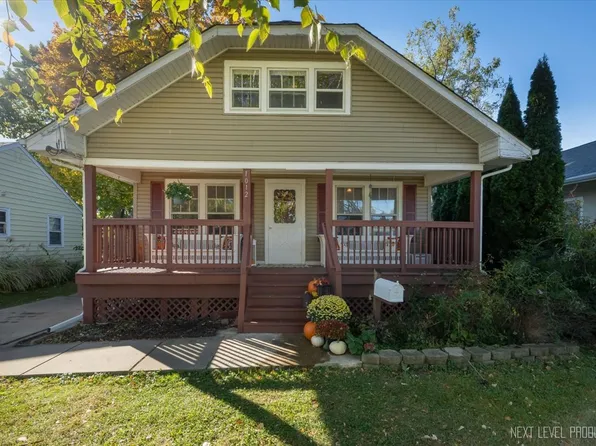 1012 Prairie St, Aurora, IL 60506
