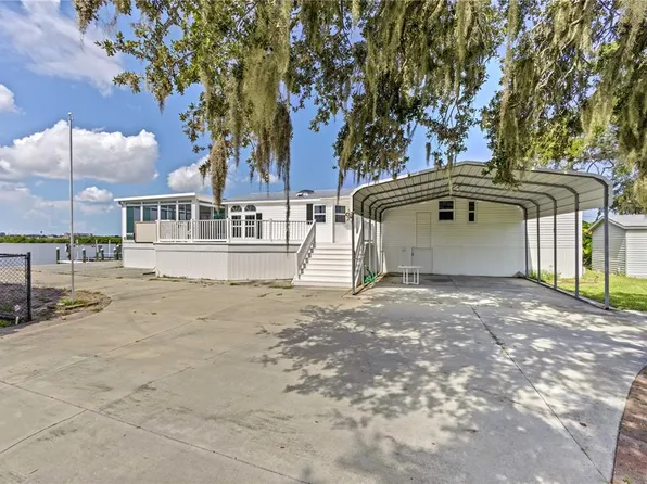 329 4th St W, Palmetto, FL 34221