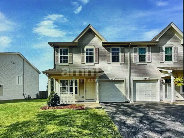 2805 Cantore Rd, Naperville, IL 60564