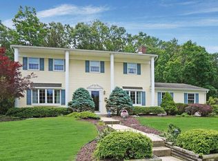 26 Kings Rd, East Brunswick, NJ 08816