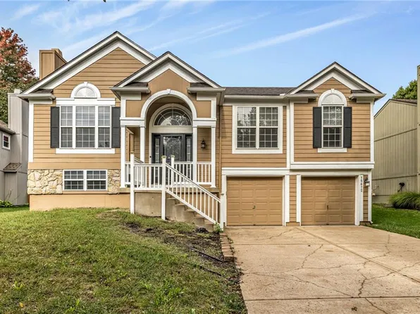 15672 S Blackfoot St, Olathe, KS 66062