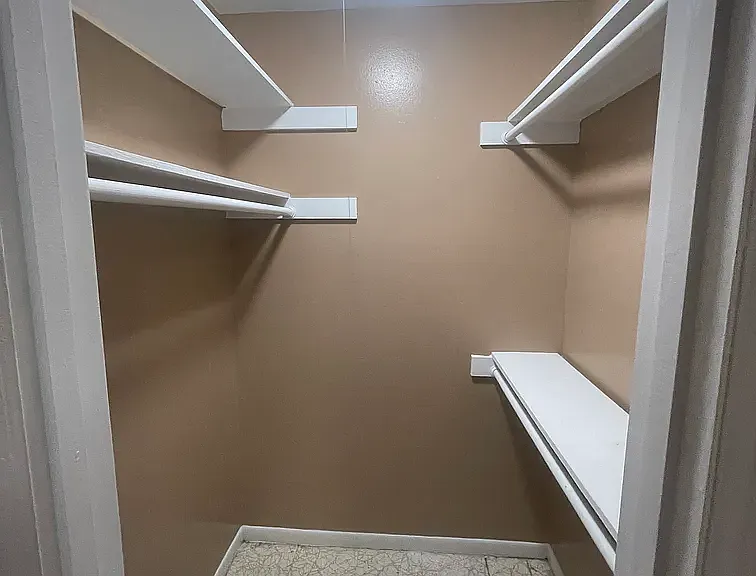 11526 Hornbrook Dr — Photo 21