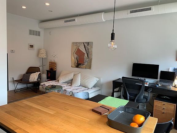 3rd image of 2228 Frankford Ave #B