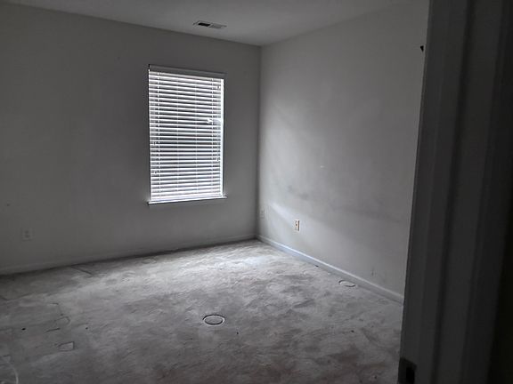 4th image of 14418 Tigress Ct
