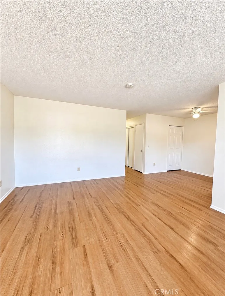 2 bed, 872 sqft, $1,850 — Photo 4