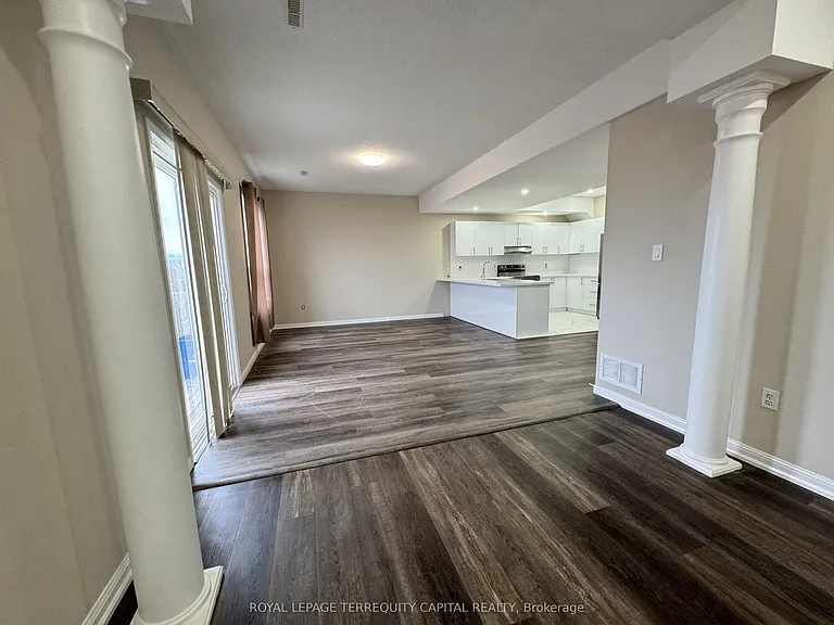 349 Edgehill Dr — Photo 13