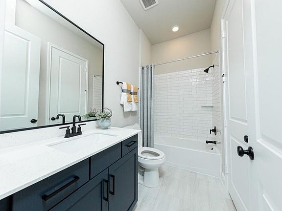 7th image of this home