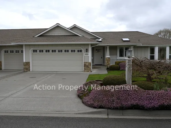 1014 N Minstrel Rd, Sequim, WA 98382
