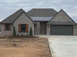 2041 E 130th St S, Jenks, OK 74037