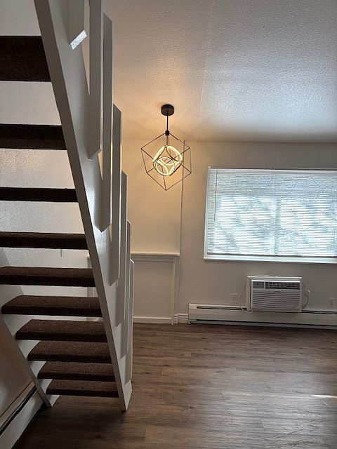 1st image of 1945 Canyon Blvd #4W