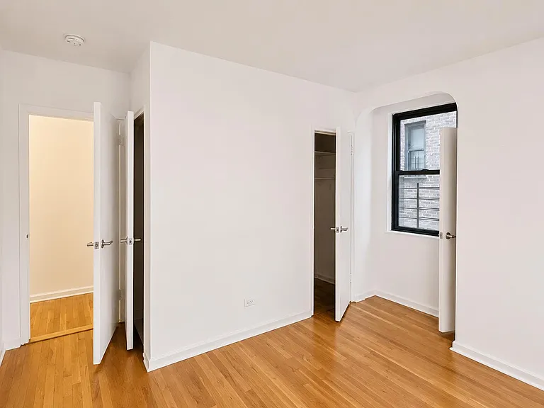 700 Fort Washington Ave #1B — Photo 10