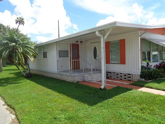 5th image of 5720 Blue Harbor Dr