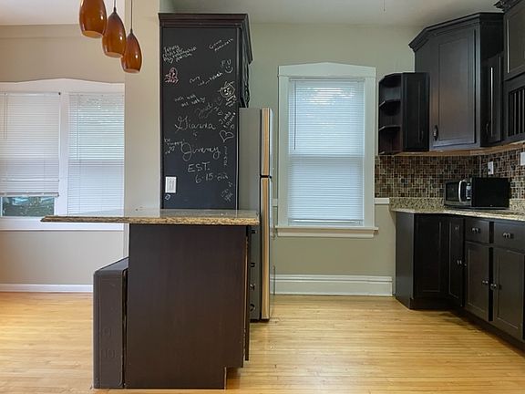 4th image of 6209 N Newark Ave Floor 1