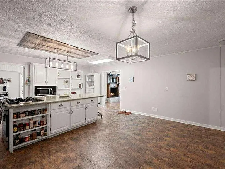 2110 Prather Bridge Rd — Photo 19