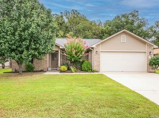 29 Castleton Dr, Ward, AR 72176