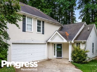 619 N Fairfield Dr, Peachtree City, GA 30269