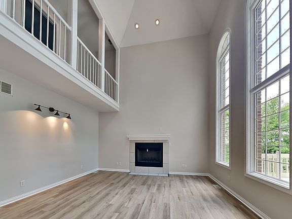 4th image of 8826 Otter Cove Cir