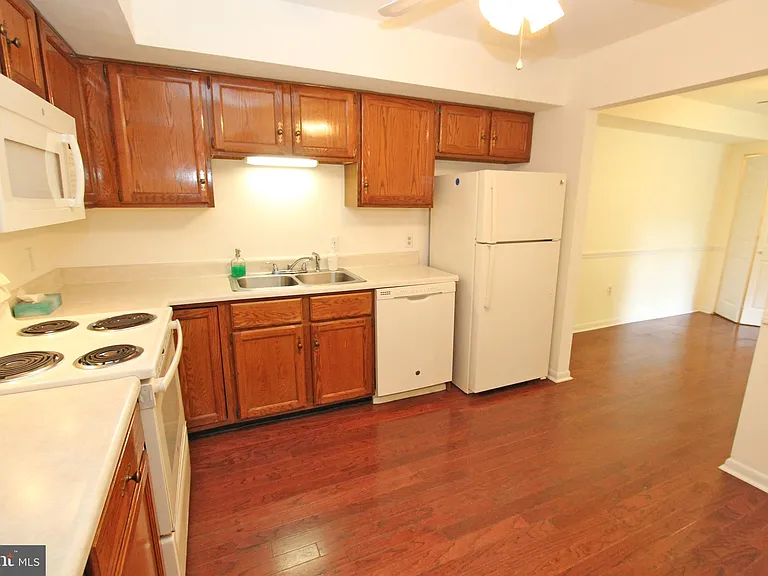 185 Valley Stream Cir — Photo 8